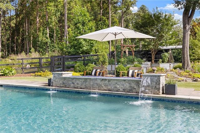 2685 Sardis Way, Buford, GA 30519