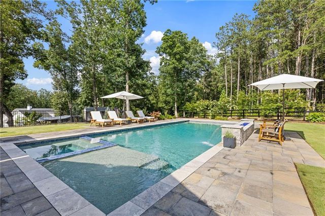 2685 Sardis Way, Buford, GA 30519