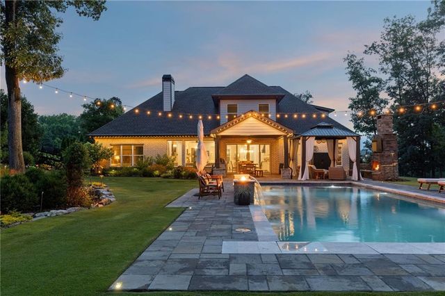 2685 Sardis Way, Buford, GA 30519