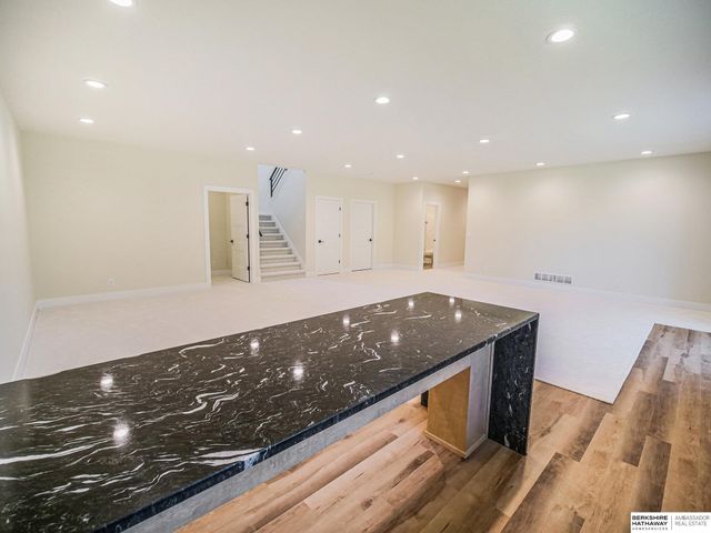 8910 Dragonfly Lane, Lincoln, NE 68526