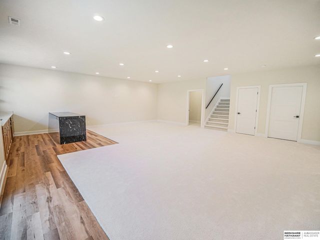 8910 Dragonfly Lane, Lincoln, NE 68526