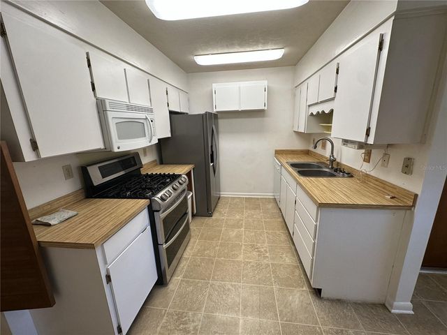 6617 NW 114TH LANE 6617, Alachua, FL 32615