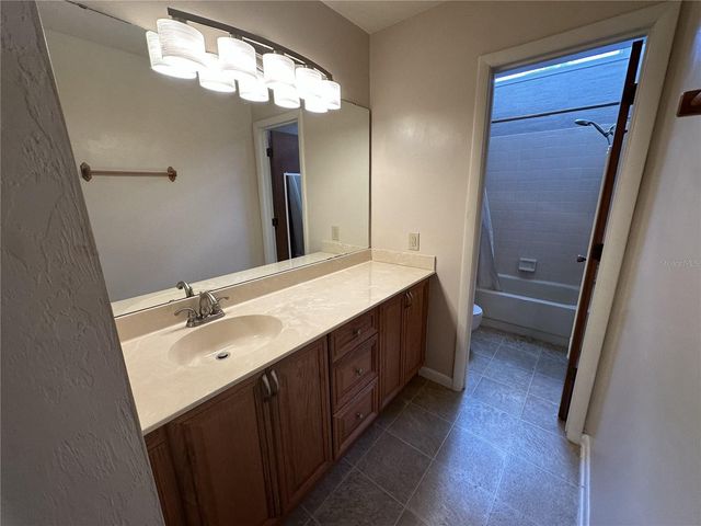 6617 NW 114TH LANE 6617, Alachua, FL 32615