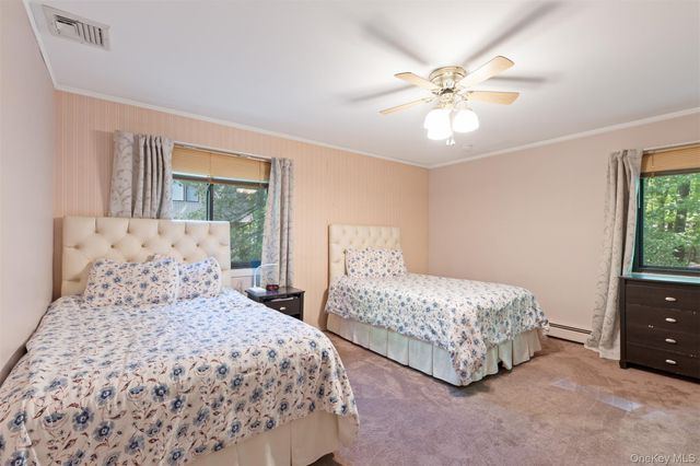 13 Jade Court, Pomona, NY 10970