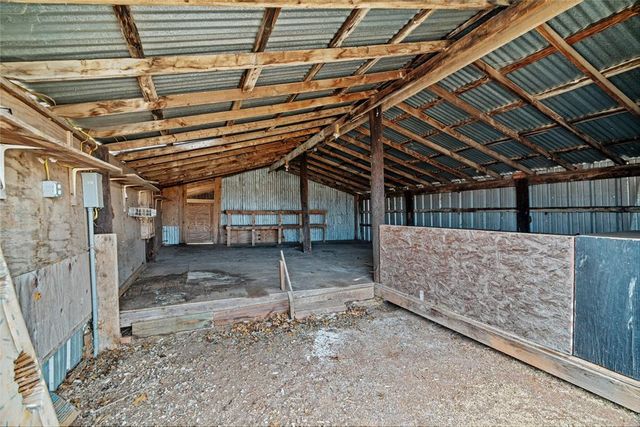 22336 N County Road 3170, Elmore City, OK 73433