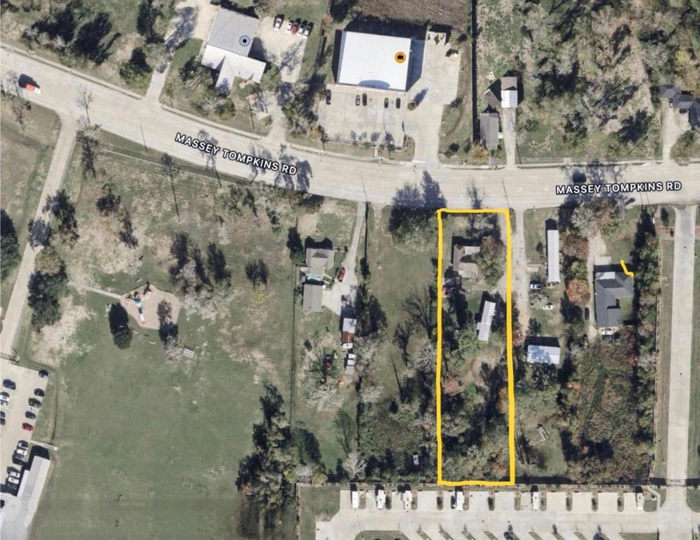 3318 Massey Tompkins Road, Baytown, TX 77521