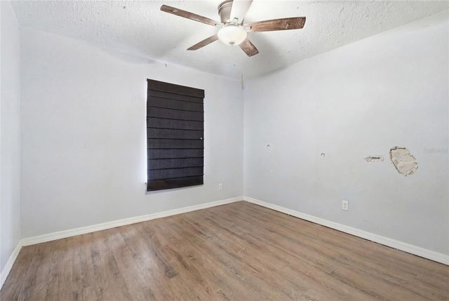 502 S DIXIE DRIVE, Howey In The Hills, FL 34737