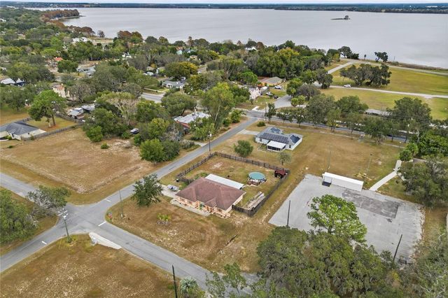 502 S DIXIE DRIVE, Howey In The Hills, FL 34737