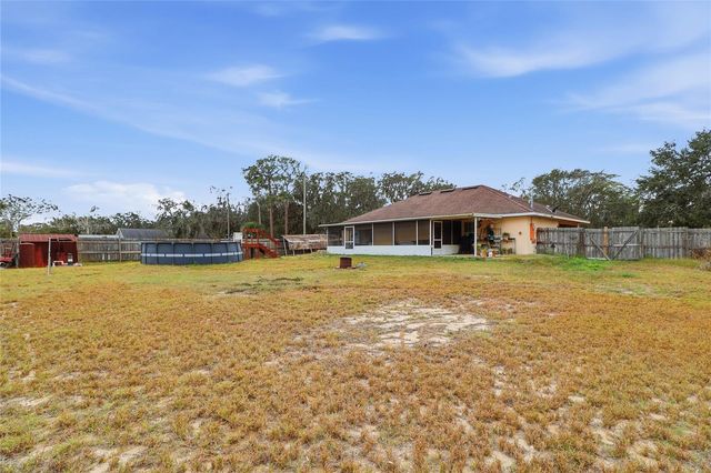 502 S DIXIE DRIVE, Howey In The Hills, FL 34737