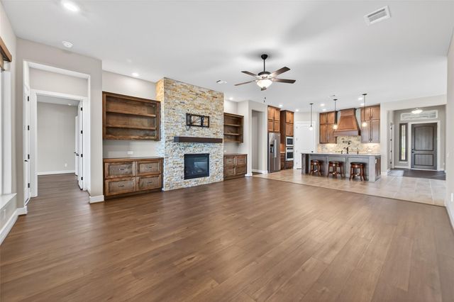 28929 Autumn Shore Drive, Fulshear, TX 77441