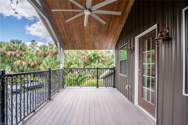 1301 Ivy WAY, Naples, FL 34117