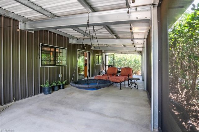 1301 Ivy WAY, Naples, FL 34117