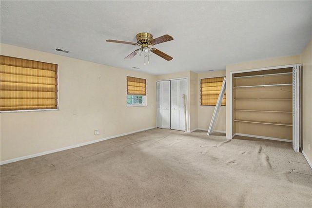 5158 Oak Tree Drive, Dayton, OH 45440