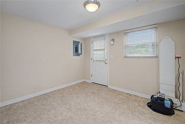 5158 Oak Tree Drive, Dayton, OH 45440