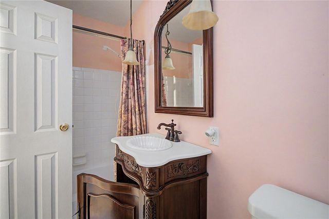 5158 Oak Tree Drive, Dayton, OH 45440