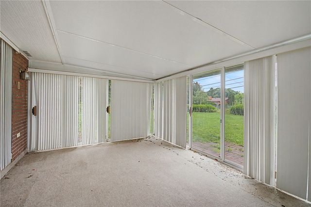 5158 Oak Tree Drive, Dayton, OH 45440