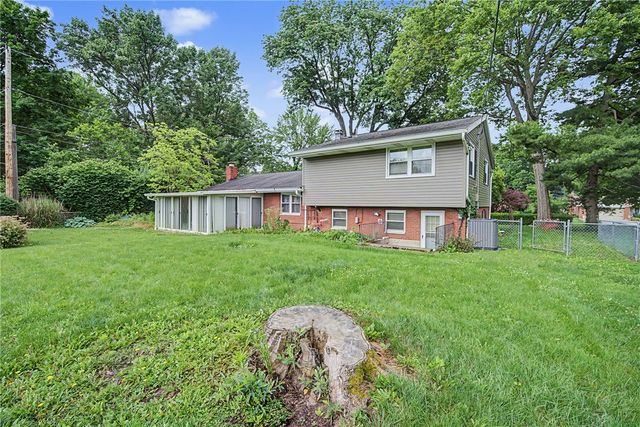 5158 Oak Tree Drive, Dayton, OH 45440