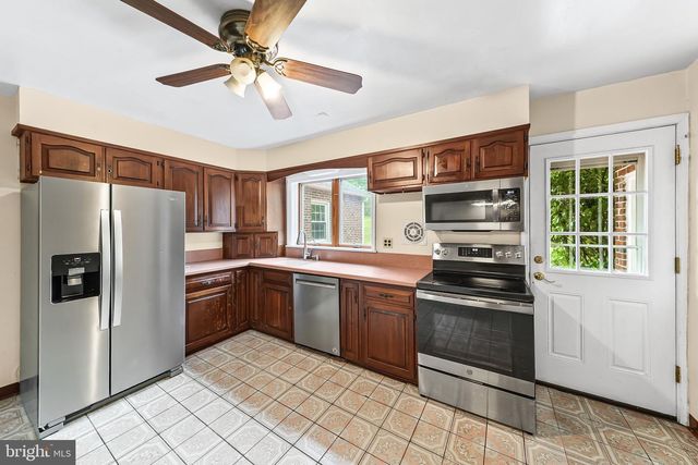 205 PLUSH MILL RD, Wallingford, PA 19086