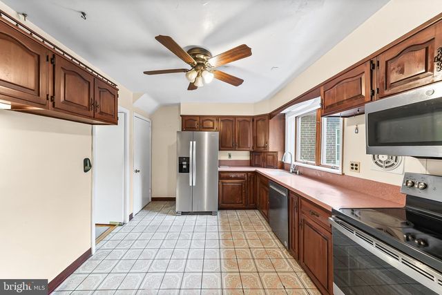 205 PLUSH MILL RD, Wallingford, PA 19086