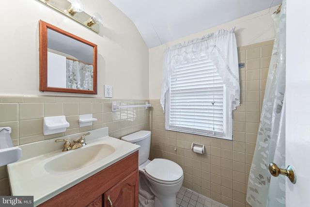 205 PLUSH MILL RD, Wallingford, PA 19086