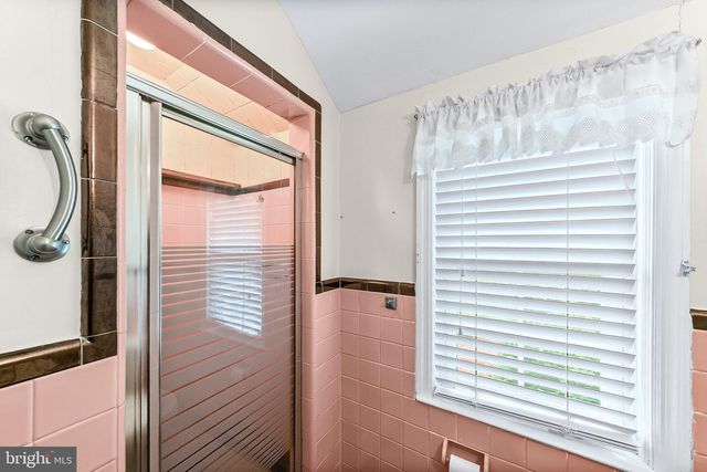 205 PLUSH MILL RD, Wallingford, PA 19086