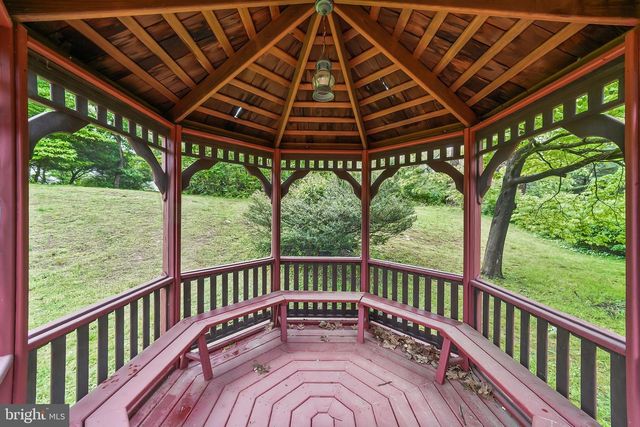 205 PLUSH MILL RD, Wallingford, PA 19086