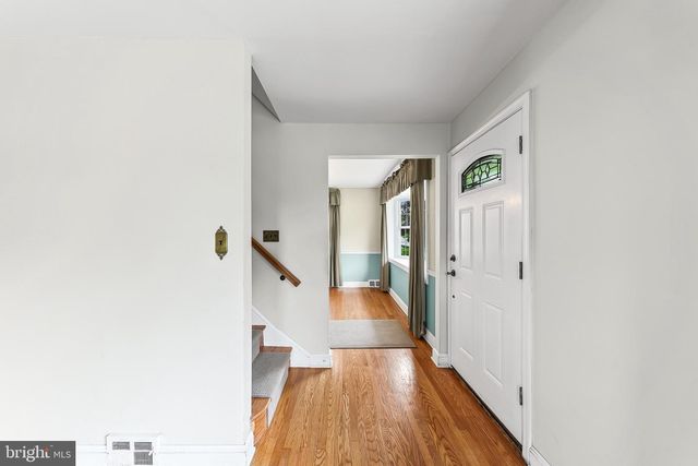 205 PLUSH MILL RD, Wallingford, PA 19086