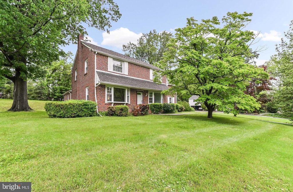 205 PLUSH MILL RD, Wallingford, PA 19086