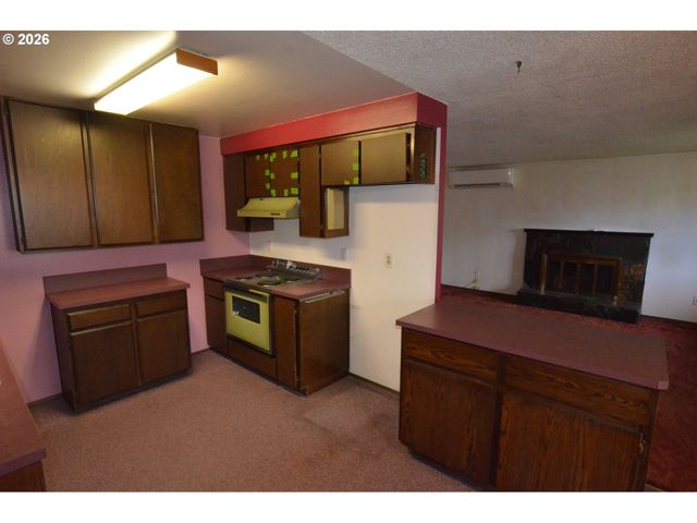 1685 Sw 194TH Ave, Beaverton, OR 97003