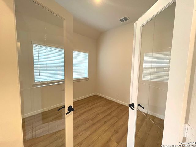 116 Radnor Rd, New Braunfels, TX 78130