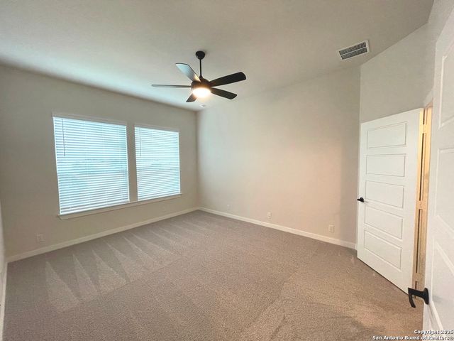 116 Radnor Rd, New Braunfels, TX 78130