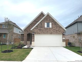 116 Radnor Rd, New Braunfels, TX 78130