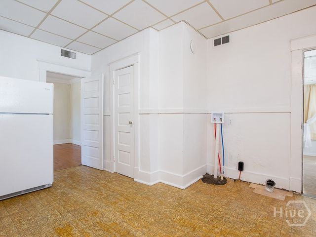 1301 E 38th Street, Savannah, GA 31404