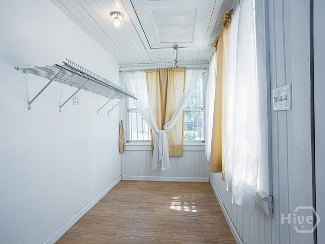 1301 E 38th Street, Savannah, GA 31404