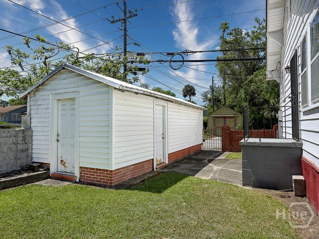 1301 E 38th Street, Savannah, GA 31404