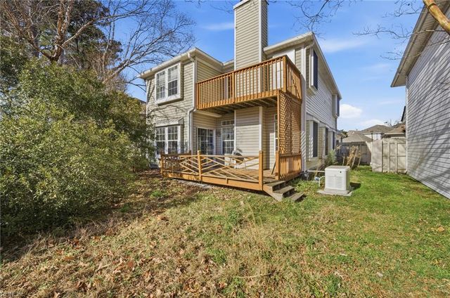 130 Sarazen CT, Newport News, VA 23602