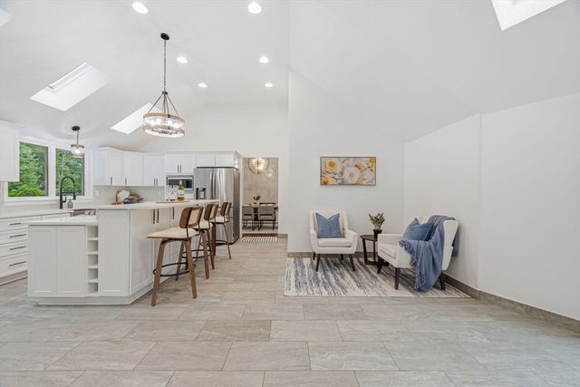 105 Georgetown Rd, Boxford, MA 01921