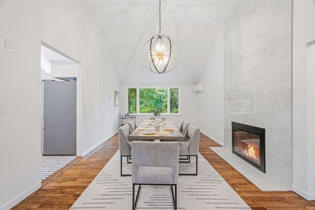 105 Georgetown Rd, Boxford, MA 01921