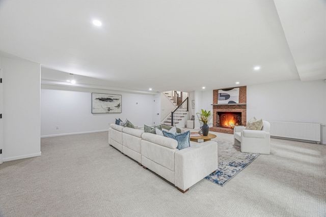 105 Georgetown Rd, Boxford, MA 01921