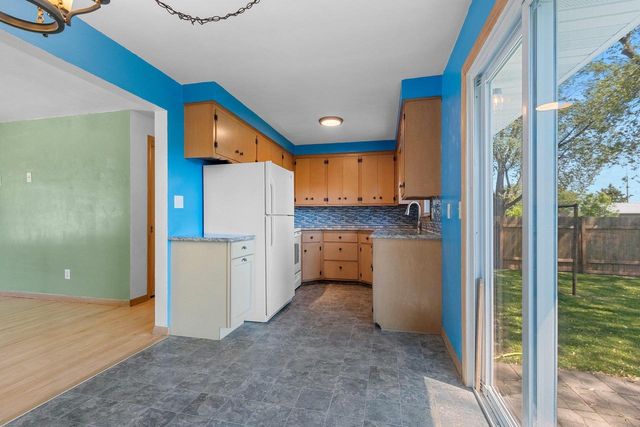 947 REDLEY COURT, Green Bay, WI 54304