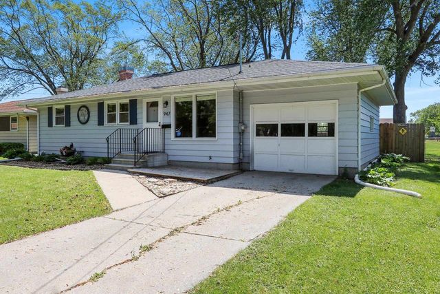 947 REDLEY COURT, Green Bay, WI 54304