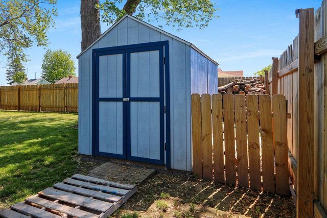 947 REDLEY COURT, Green Bay, WI 54304