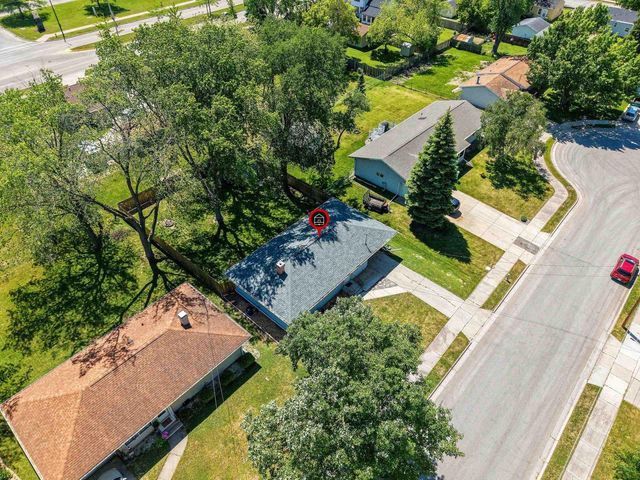 947 REDLEY COURT, Green Bay, WI 54304