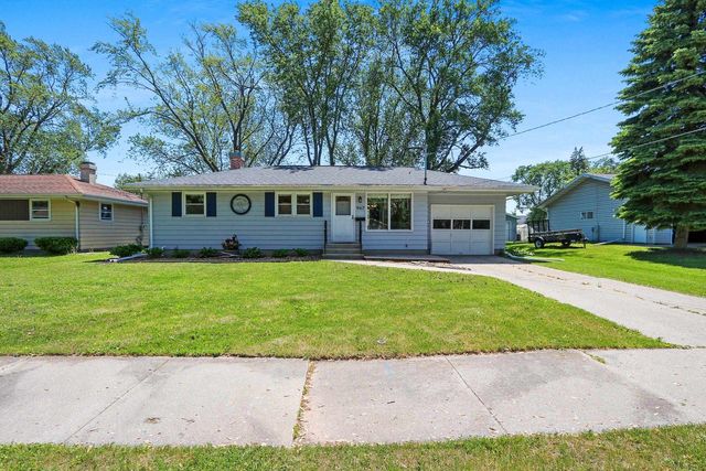 947 REDLEY COURT, Green Bay, WI 54304