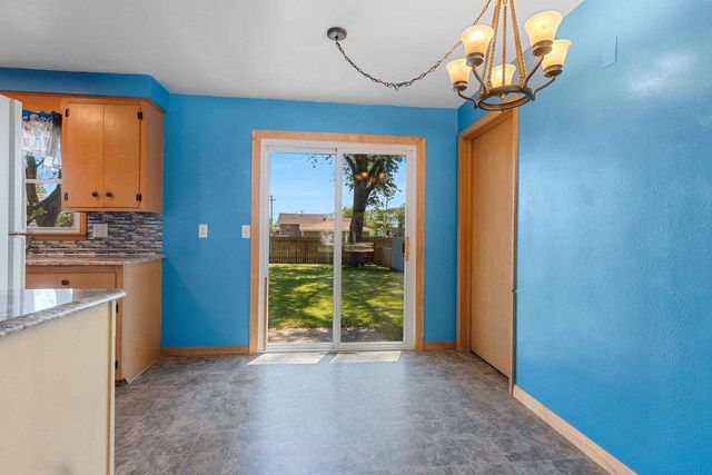 947 REDLEY COURT, Green Bay, WI 54304