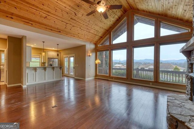 199 River Meadows, Blairsville, GA 30512