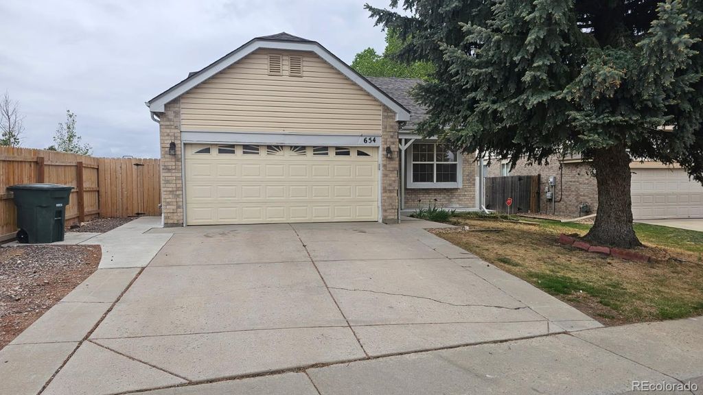 654 W 116th Avenue, Northglenn, CO 80234