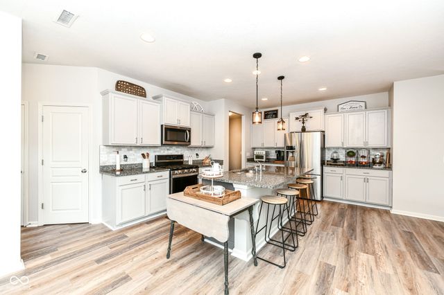 6819 Park Grove Boulevard, Whitestown, IN 46075