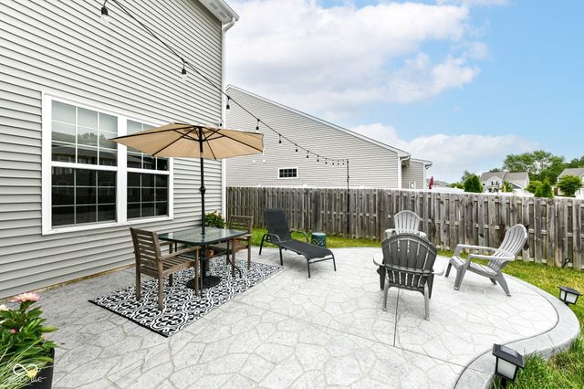 6819 Park Grove Boulevard, Whitestown, IN 46075