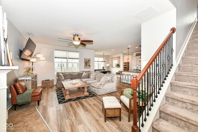 6819 Park Grove Boulevard, Whitestown, IN 46075